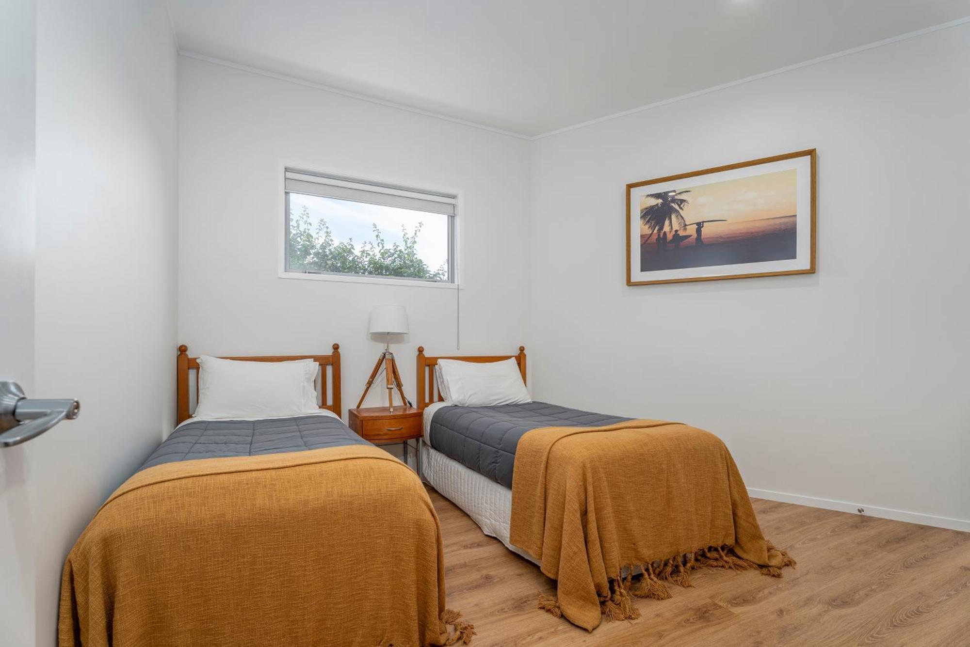 Coast Awhile - Whangamata Holiday Home Екстериор снимка