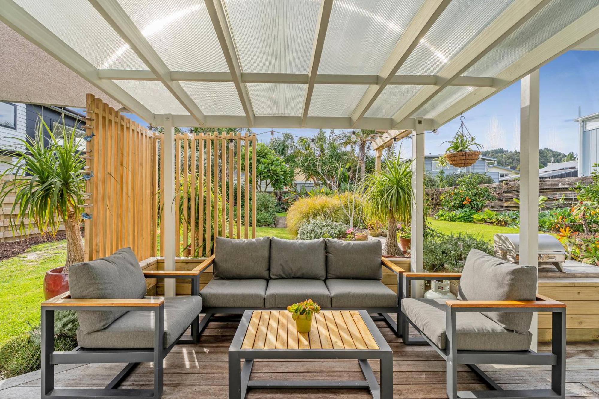 Coast Awhile - Whangamata Holiday Home Екстериор снимка