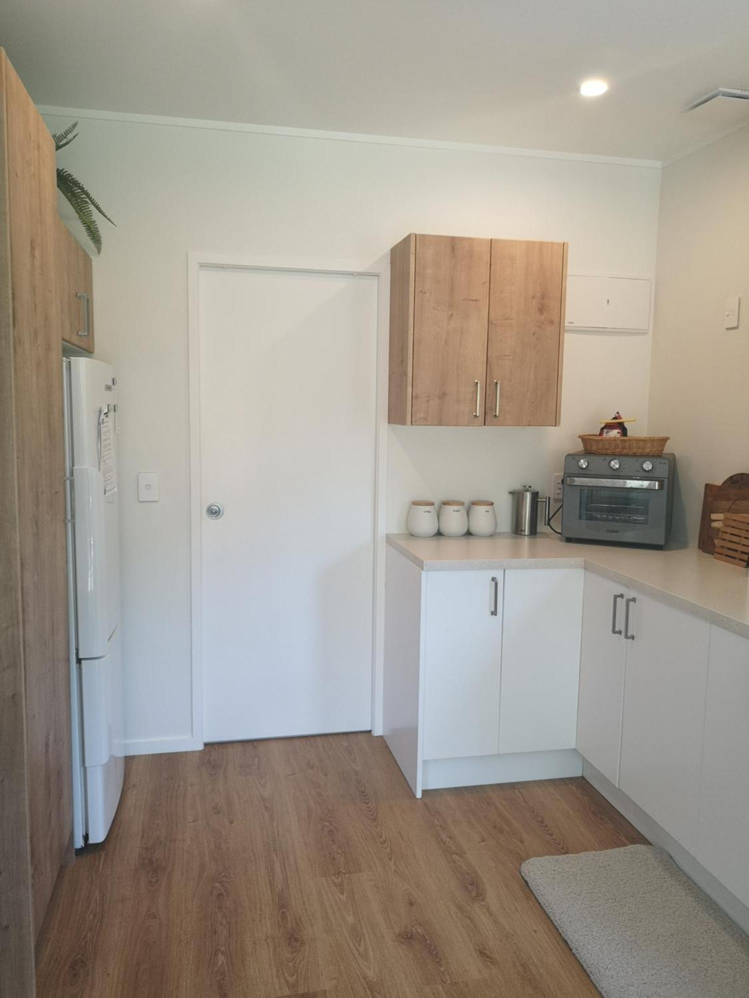 Coast Awhile - Whangamata Holiday Home Екстериор снимка